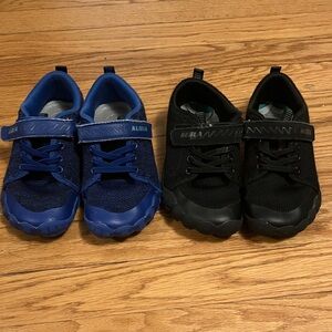 Kids' Set of Blue and Black Sneakers